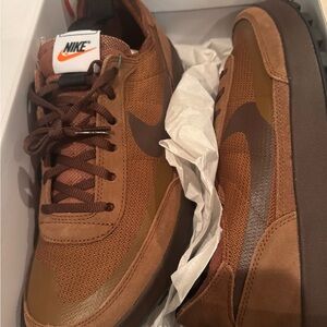 By NIKE-Men's Brown colored, rugged, tough & comfy hard to find sneakers.